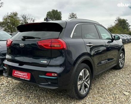 Киа Niro, объемом двигателя 0 л и пробегом 117 тыс. км за 19900 $, фото 25 на Automoto.ua
