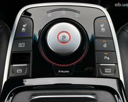 Киа Niro, объемом двигателя 0 л и пробегом 119 тыс. км за 20800 $, фото 7 на Automoto.ua