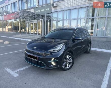 Кіа Niro, об'ємом двигуна 0 л та пробігом 93 тис. км за 18950 $, фото 4 на Automoto.ua