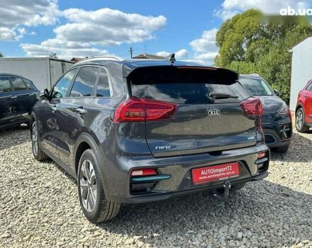 Киа Niro, объемом двигателя 0 л и пробегом 97 тыс. км за 21600 $, фото 9 на Automoto.ua