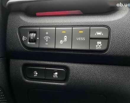 Кіа Niro, об'ємом двигуна 0 л та пробігом 106 тис. км за 20300 $, фото 3 на Automoto.ua