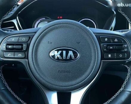 Кіа Niro, об'ємом двигуна 0 л та пробігом 93 тис. км за 22700 $, фото 28 на Automoto.ua