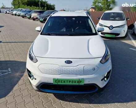 Кіа Niro, об'ємом двигуна 0 л та пробігом 130 тис. км за 18200 $, фото 3 на Automoto.ua