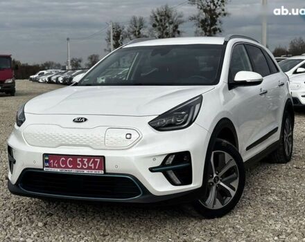 Киа Niro, объемом двигателя 0 л и пробегом 141 тыс. км за 19300 $, фото 7 на Automoto.ua
