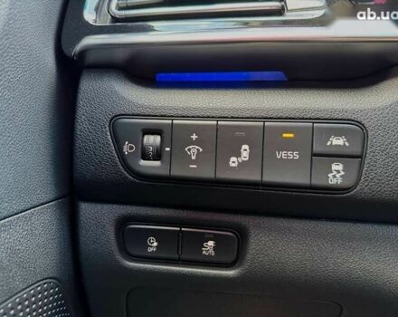 Киа Niro, объемом двигателя 0 л и пробегом 69 тыс. км за 22200 $, фото 12 на Automoto.ua