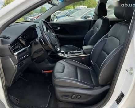 Киа Niro, объемом двигателя 0 л и пробегом 112 тыс. км за 22900 $, фото 22 на Automoto.ua