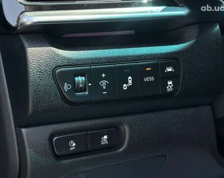 Киа Niro, объемом двигателя 0 л и пробегом 114 тыс. км за 19350 $, фото 13 на Automoto.ua