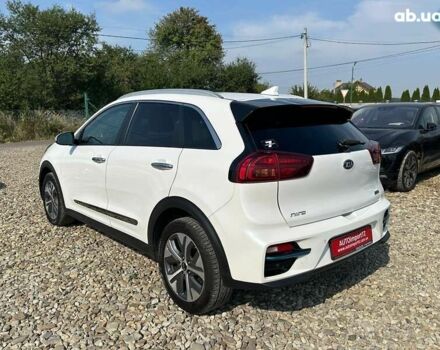 Киа Niro, объемом двигателя 0 л и пробегом 129 тыс. км за 19900 $, фото 23 на Automoto.ua