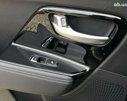 Киа Niro, объемом двигателя 0 л и пробегом 138 тыс. км за 21200 $, фото 8 на Automoto.ua
