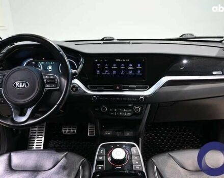 Киа Niro, объемом двигателя 0 л и пробегом 146 тыс. км за 20726 $, фото 9 на Automoto.ua