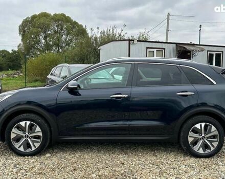 Киа Niro, объемом двигателя 0 л и пробегом 117 тыс. км за 19900 $, фото 22 на Automoto.ua