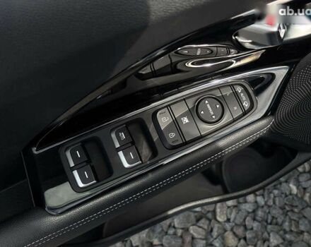 Киа Niro, объемом двигателя 0 л и пробегом 109 тыс. км за 19999 $, фото 17 на Automoto.ua