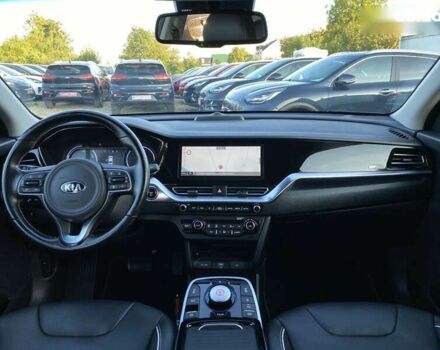Киа Niro, объемом двигателя 0 л и пробегом 95 тыс. км за 21200 $, фото 2 на Automoto.ua