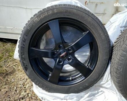 Киа Niro, объемом двигателя 0 л и пробегом 60 тыс. км за 24200 $, фото 5 на Automoto.ua