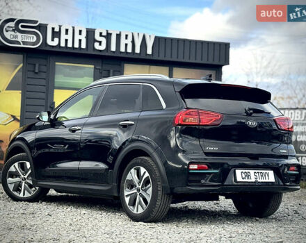 Кіа Niro, об'ємом двигуна 0 л та пробігом 164 тис. км за 18900 $, фото 9 на Automoto.ua