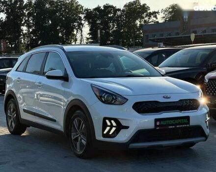 Киа Niro, объемом двигателя 0 л и пробегом 136 тыс. км за 17990 $, фото 3 на Automoto.ua