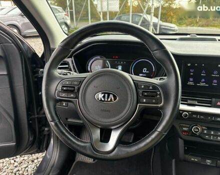 Кіа Niro, об'ємом двигуна 0 л та пробігом 112 тис. км за 19999 $, фото 14 на Automoto.ua