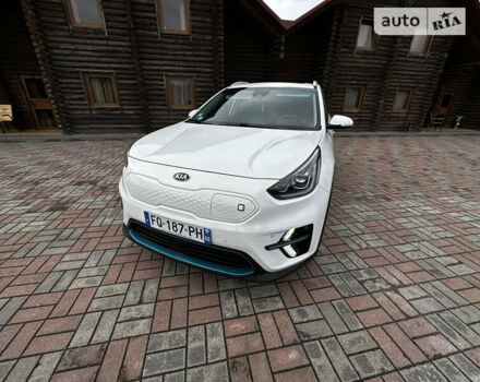 Кіа Niro, об'ємом двигуна 0 л та пробігом 119 тис. км за 22999 $, фото 1 на Automoto.ua