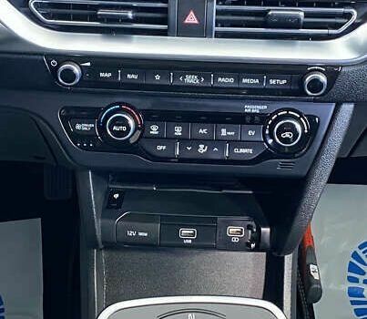 Киа Niro, объемом двигателя 0 л и пробегом 158 тыс. км за 19950 $, фото 17 на Automoto.ua