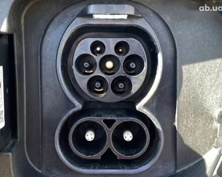 Кіа Niro, об'ємом двигуна 0 л та пробігом 76 тис. км за 22900 $, фото 15 на Automoto.ua