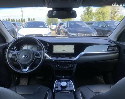 Кіа Niro, об'ємом двигуна 0 л та пробігом 131 тис. км за 20500 $, фото 27 на Automoto.ua