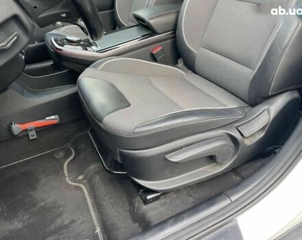 Киа Niro, объемом двигателя 0 л и пробегом 153 тыс. км за 17600 $, фото 17 на Automoto.ua