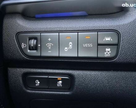 Кіа Niro, об'ємом двигуна 0 л та пробігом 83 тис. км за 23200 $, фото 7 на Automoto.ua