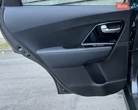 Киа Niro, объемом двигателя 0 л и пробегом 154 тыс. км за 19299 $, фото 21 на Automoto.ua