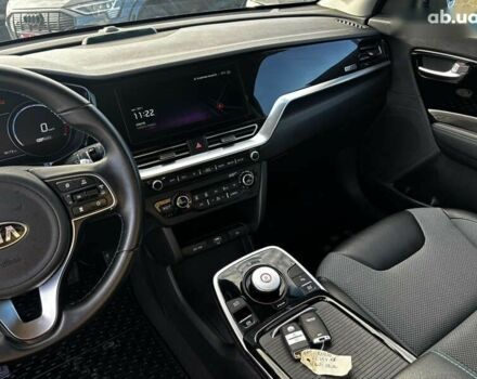 Кіа Niro, об'ємом двигуна 0 л та пробігом 76 тис. км за 19999 $, фото 24 на Automoto.ua