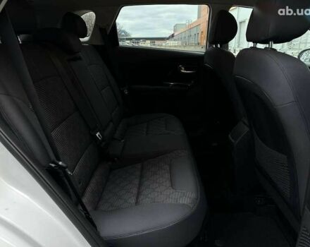 Киа Niro, объемом двигателя 0 л и пробегом 136 тыс. км за 18390 $, фото 14 на Automoto.ua