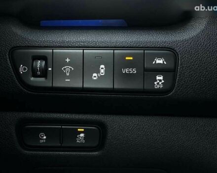 Киа Niro, объемом двигателя 0 л и пробегом 68 тыс. км за 24200 $, фото 6 на Automoto.ua