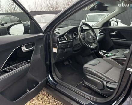 Кіа Niro, об'ємом двигуна 0 л та пробігом 164 тис. км за 17400 $, фото 18 на Automoto.ua