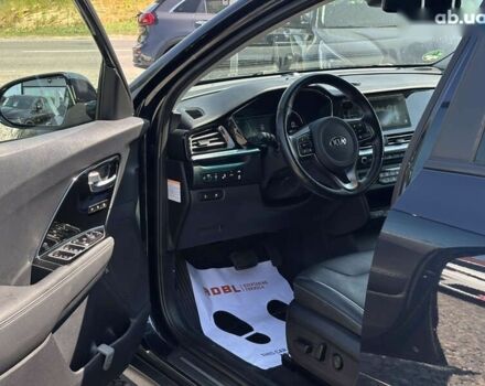 Киа Niro, объемом двигателя 0 л и пробегом 114 тыс. км за 19350 $, фото 18 на Automoto.ua