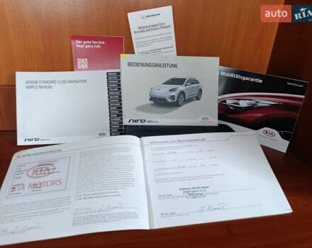 Киа Niro, объемом двигателя 0 л и пробегом 108 тыс. км за 20900 $, фото 3 на Automoto.ua