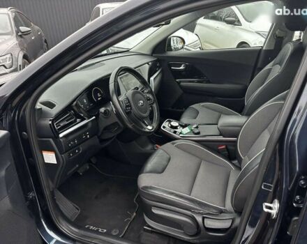 Кіа Niro, об'ємом двигуна 0 л та пробігом 164 тис. км за 17400 $, фото 16 на Automoto.ua