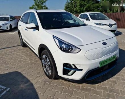 Кіа Niro, об'ємом двигуна 0 л та пробігом 130 тис. км за 18200 $, фото 4 на Automoto.ua