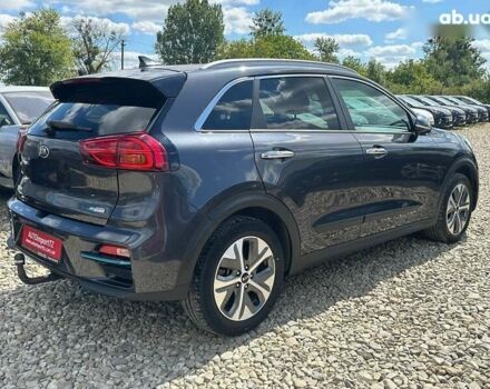Киа Niro, объемом двигателя 0 л и пробегом 97 тыс. км за 22600 $, фото 13 на Automoto.ua