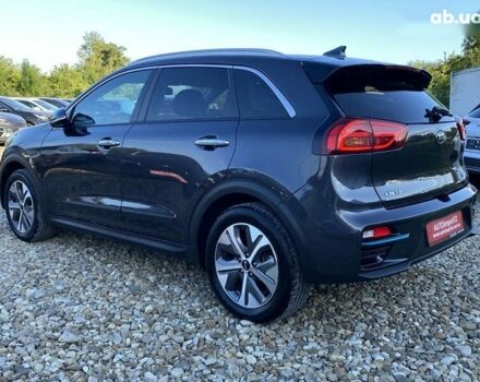 Киа Niro, объемом двигателя 0 л и пробегом 95 тыс. км за 21200 $, фото 18 на Automoto.ua
