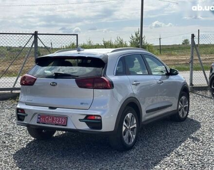 Киа Niro 2020 в Львове на Automoto.ua Киа Niro, объемом двигателя 0 л и пробегом 109 тыс. км за 19999 $, фото 8 на Automoto.ua