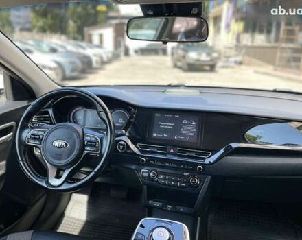 Киа Niro, объемом двигателя 0 л и пробегом 70 тыс. км за 20999 $, фото 9 на Automoto.ua