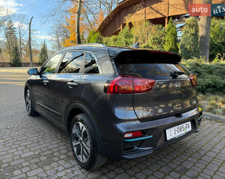 Кіа Niro, об'ємом двигуна 0 л та пробігом 141 тис. км за 18499 $, фото 10 на Automoto.ua