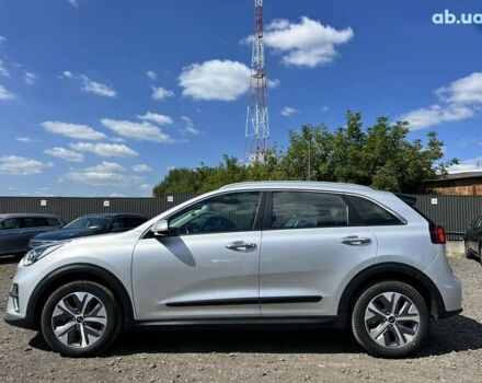 Киа Niro, объемом двигателя 0 л и пробегом 30 тыс. км за 20323 $, фото 4 на Automoto.ua