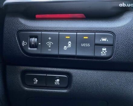 Кіа Niro, об'ємом двигуна 0 л та пробігом 48 тис. км за 23700 $, фото 5 на Automoto.ua