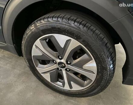 Киа Niro, объемом двигателя 0 л и пробегом 100 тыс. км за 21329 $, фото 3 на Automoto.ua