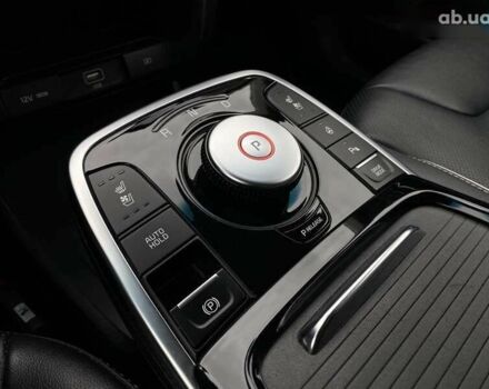 Киа Niro, объемом двигателя 0 л и пробегом 106 тыс. км за 20300 $, фото 8 на Automoto.ua