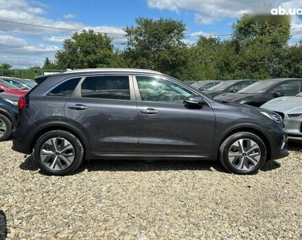 Киа Niro, объемом двигателя 0 л и пробегом 97 тыс. км за 22600 $, фото 14 на Automoto.ua