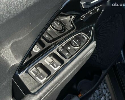 Киа Niro, объемом двигателя 0 л и пробегом 114 тыс. км за 19350 $, фото 10 на Automoto.ua