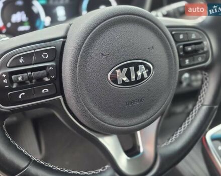 Кіа Niro, об'ємом двигуна 0 л та пробігом 96 тис. км за 19500 $, фото 19 на Automoto.ua