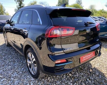Кіа Niro, об'ємом двигуна 0 л та пробігом 121 тис. км за 18700 $, фото 12 на Automoto.ua