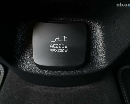 Кіа Niro, об'ємом двигуна 0 л та пробігом 76 тис. км за 22900 $, фото 11 на Automoto.ua